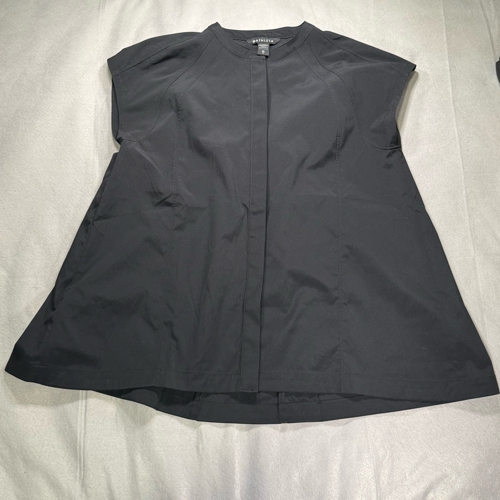 Athleta Performance Poplin Popover Button Shirt